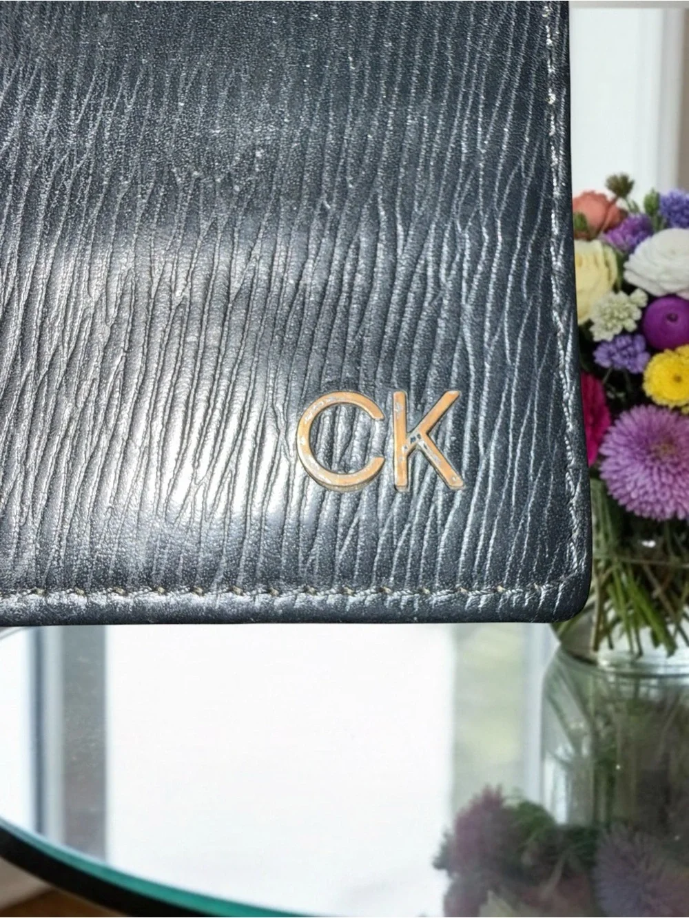 Calvin Klein Men's Black Textured Genuine Leather Bifold Wallet